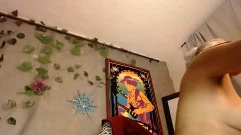 estelamaris online show from 6, 1, 2025