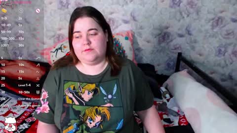 estelle_hicks online show from 11, 1, 2025