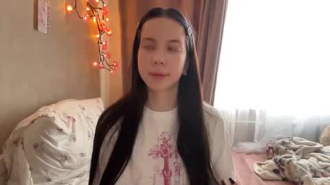 Snapshot of estellezdebski chatting on 22, 7, 2026 estellezdebski online show from 22, 7, 2026