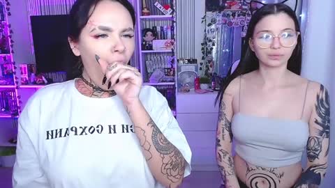 Snapshot of estercollins chatting on 11, 12, 2024 Ester online show from 11, 12, 2024