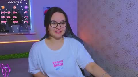 EsterPlayful online show from 11, 10, 2025