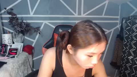 Snapshot of estherlust chatting on 10, 12, 2024 IRIS online show from 10, 12, 2024