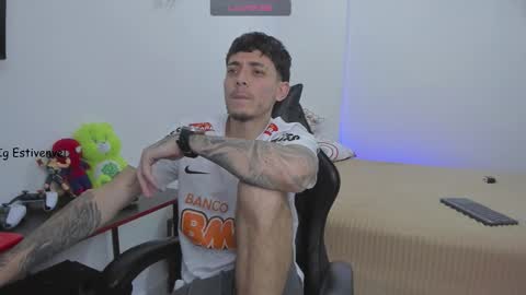 estivenvel online show from 26, 2, 2026