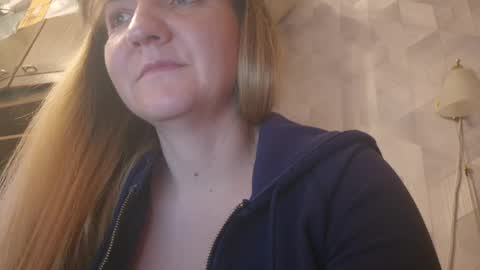 Snapshot of estrellawalters chatting on 21, 4, 2026 estrellawalters online show from 21, 4, 2026