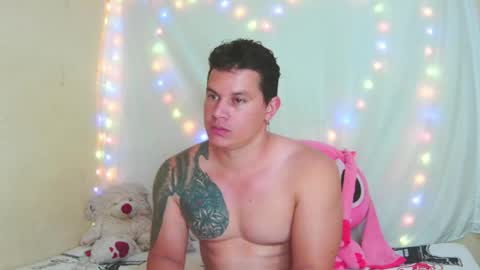 Snapshot of eternalfuego chatting on 25, 4, 2026 eternalfuego online show from 25, 4, 2026