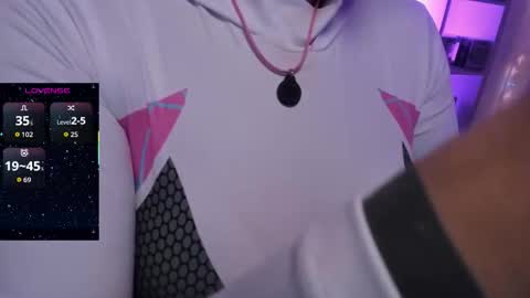 Snapshot of eternalmuse chatting on 23, 11, 2025 eternalmuse online show from 23, 11, 2025