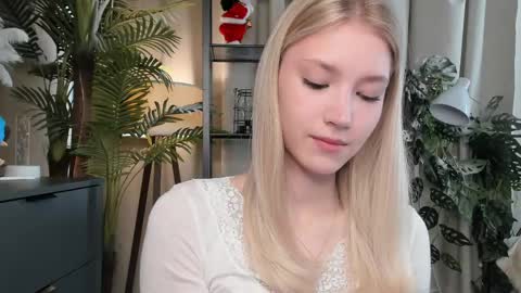 Snapshot of eternity_cuite chatting on 2, 5, 2026 Natalie online show from 2, 5, 2026