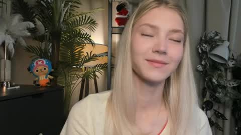 Snapshot of eternity_cuite chatting on 29, 5, 2026 Natalie online show from 29, 5, 2026