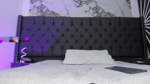 ethaancox online show from 8, 3, 2026