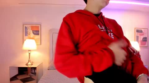 ethan and ava online show from 26, 1, 2025