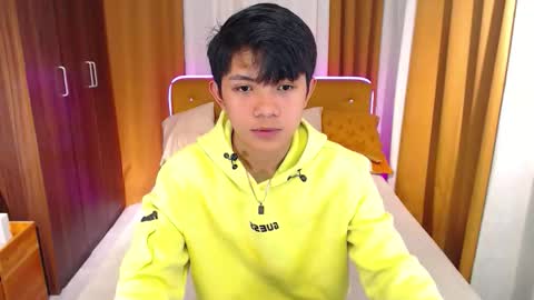 ethan_lauren online show from 14, 4, 2026