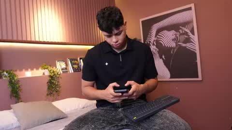 ethan_occonor online show from 14, 4, 2026