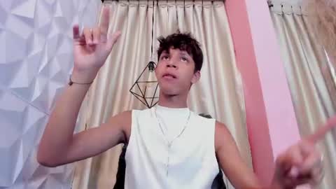 Snapshot of ethan_qop chatting on 6, 7, 2026 Ethan online show from 6, 7, 2026