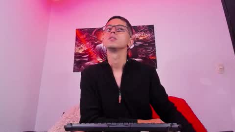 Snapshot of ethan_sai01 chatting on 10, 11, 2025 ETHAN SAI online show from 10, 11, 2025