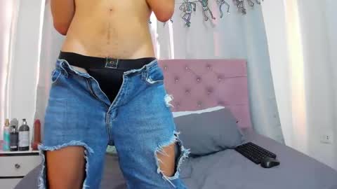 ethanblackwoodd online show from 4, 12, 2025