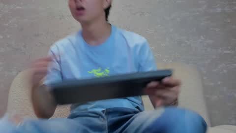 Snapshot of ethanlowell chatting on 8, 3, 2025 ethanlowell online show from 8, 3, 2025