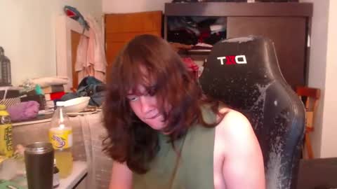 Snapshot of ethereal_thom chatting on 10, 10, 2025 ethereal_thom online show from 10, 10, 2025