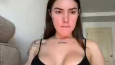 Snapshot of eurasiangabbie89549 chatting on 16, 7, 2026 inafucker online show from 16, 7, 2026