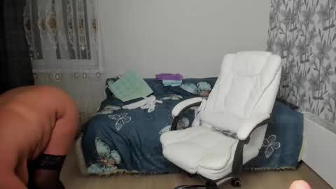 Snapshot of eva_7777 chatting on 12, 11, 2025 Eva online show from 12, 11, 2025