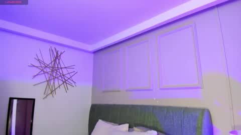 Eva  online show from 21, 11, 2025