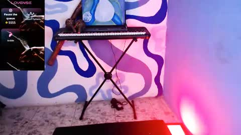 Snapshot of eva_brooks1 chatting on 19, 6, 2026 Iris Smile independent model online show from 19, 6, 2026