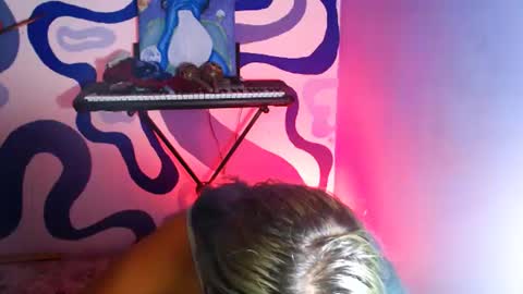 Snapshot of eva_brooks1 chatting on 13, 7, 2026 Iris Smile independent model online show from 13, 7, 2026