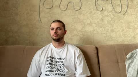 Eva Calvin online show from 17, 4, 2026