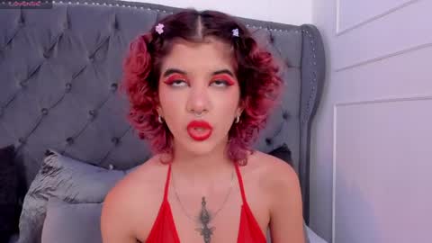 Snapshot of eva_caos chatting on 8, 5, 2026 Eva online show from 8, 5, 2026
