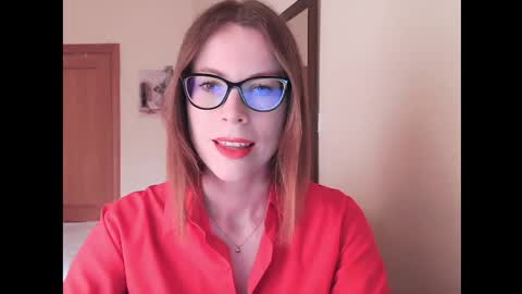 Snapshot of eva_cutesmile chatting on 28, 4, 2026 Eva online show from 28, 4, 2026