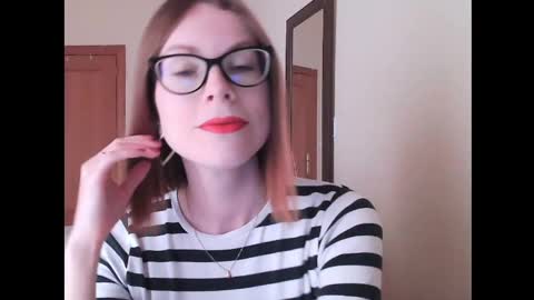 Snapshot of eva_cutesmile chatting on 7, 5, 2026 Eva online show from 7, 5, 2026