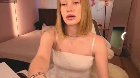 eva hamilton online show from 21, 7, 2026
