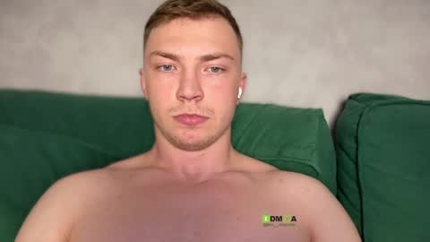 Eva and Iron online show from 19, 4, 2026