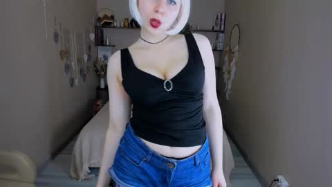 Eva online show from 1, 10, 2025