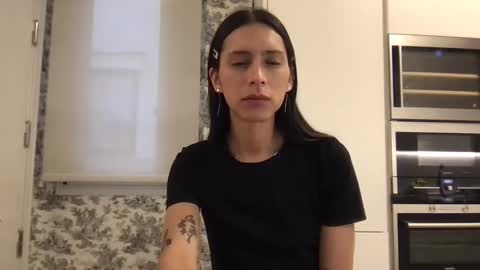 Snapshot of eva_marieee chatting on 11, 12, 2024 eva marieee online show from 11, 12, 2024