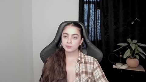 eva_monn online show from 21, 12, 2024