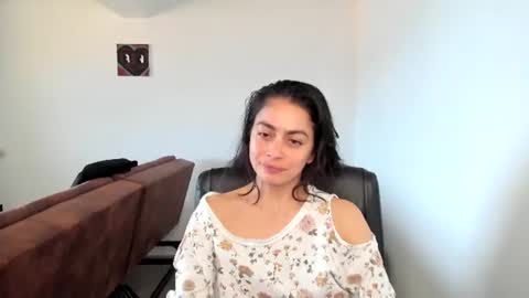 Snapshot of eva_monn chatting on 6, 7, 2026 eva_monn online show from 6, 7, 2026