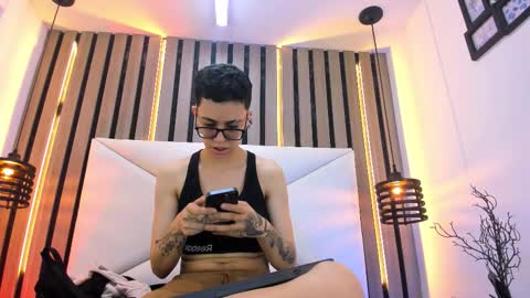 Eva cute online show from 3, 11, 2025