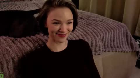 Eva online show from 16, 12, 2025