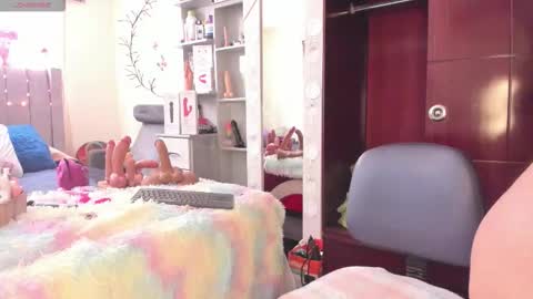 Eva Notty  online show from 22, 12, 2025