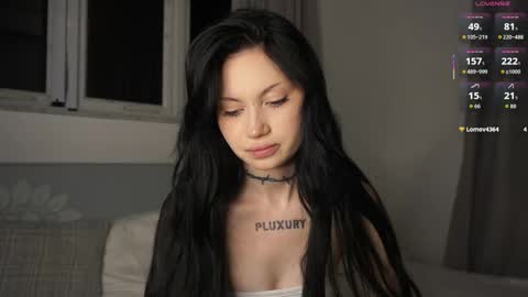 Snapshot of eva_pixie chatting on 17, 10, 2025 Eva online show from 17, 10, 2025