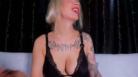 Snapshot of eva_re chatting on 11, 7, 2026 Eva online show from 11, 7, 2026