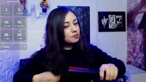 Snapshot of eva_rosell chatting on 24, 10, 2025 Eva online show from 24, 10, 2025