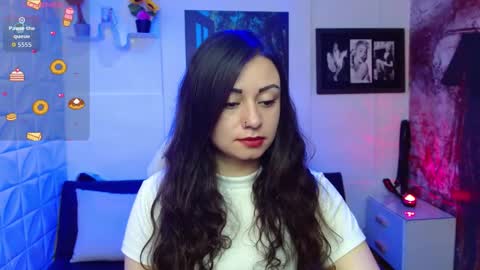 Snapshot of eva_rosell chatting on 27, 10, 2025 Eva online show from 27, 10, 2025