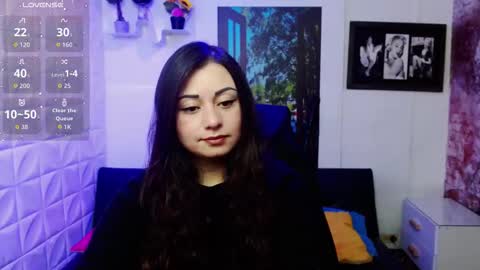 Snapshot of eva_rosell chatting on 4, 11, 2025 Eva online show from 4, 11, 2025