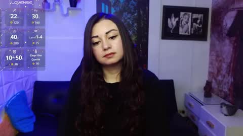 Snapshot of eva_rosell chatting on 11, 11, 2025 Eva online show from 11, 11, 2025