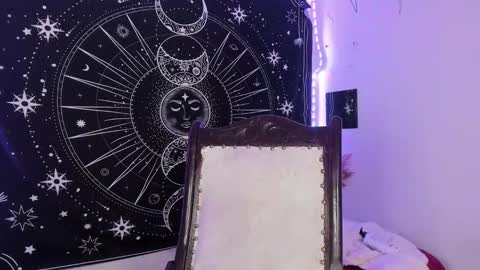 Snapshot of eva_sanderslee chatting on 8, 1, 2026 Eva online show from 8, 1, 2026