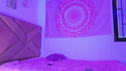 Snapshot of eva_sin18 chatting on 16, 7, 2026 Eva Sin online show from 16, 7, 2026