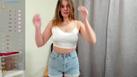 Snapshot of eva_toy chatting on 11, 12, 2024 eva_toy online show from 11, 12, 2024