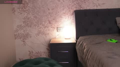 Snapshot of eva_vex chatting on 29, 4, 2026 Hello Im Eva online show from 29, 4, 2026