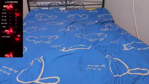 Snapshot of eva_zero chatting on 12, 9, 2025 Eva online show from 12, 9, 2025